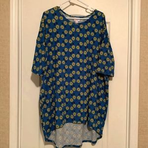 Women's Size XL LulaRoe Irma Tunic Top